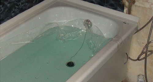 Установкой акрилового вкладыша | Щербинка